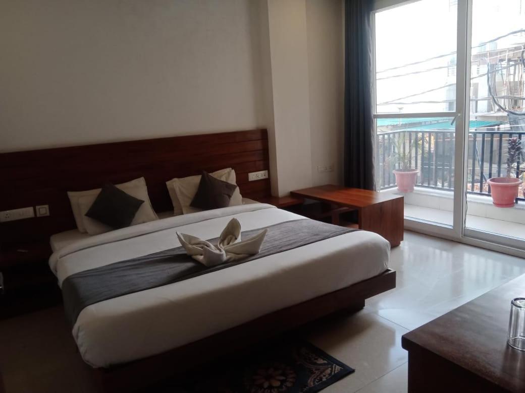 Triple One Hotel Tapovan Rishikesh,Near Laxman Jhula المظهر الخارجي الصورة
